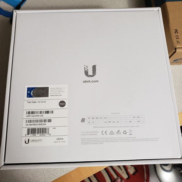 Ubiquiti Network niFi nanoHD Access Point White Wifi Internet Compact New in Box - Picture 7 of 8
